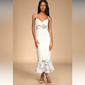 Definition of romance Ivory lace trumpet midi dress